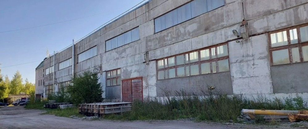 фасад дома, здание по адресу Ленинградская обл, г Приозерск, ул Калинина, д 51